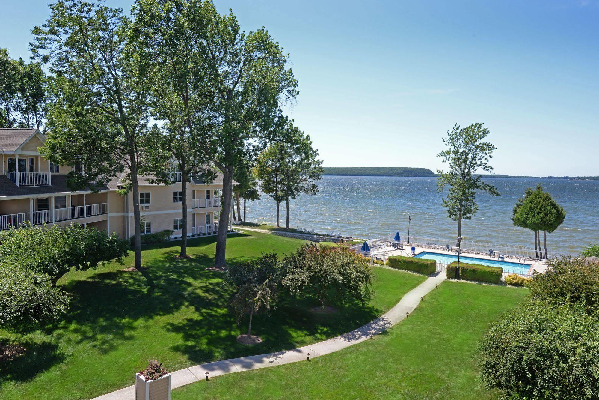 Westwood Shores Waterfront Resort Sturgeon Bay Exterior foto